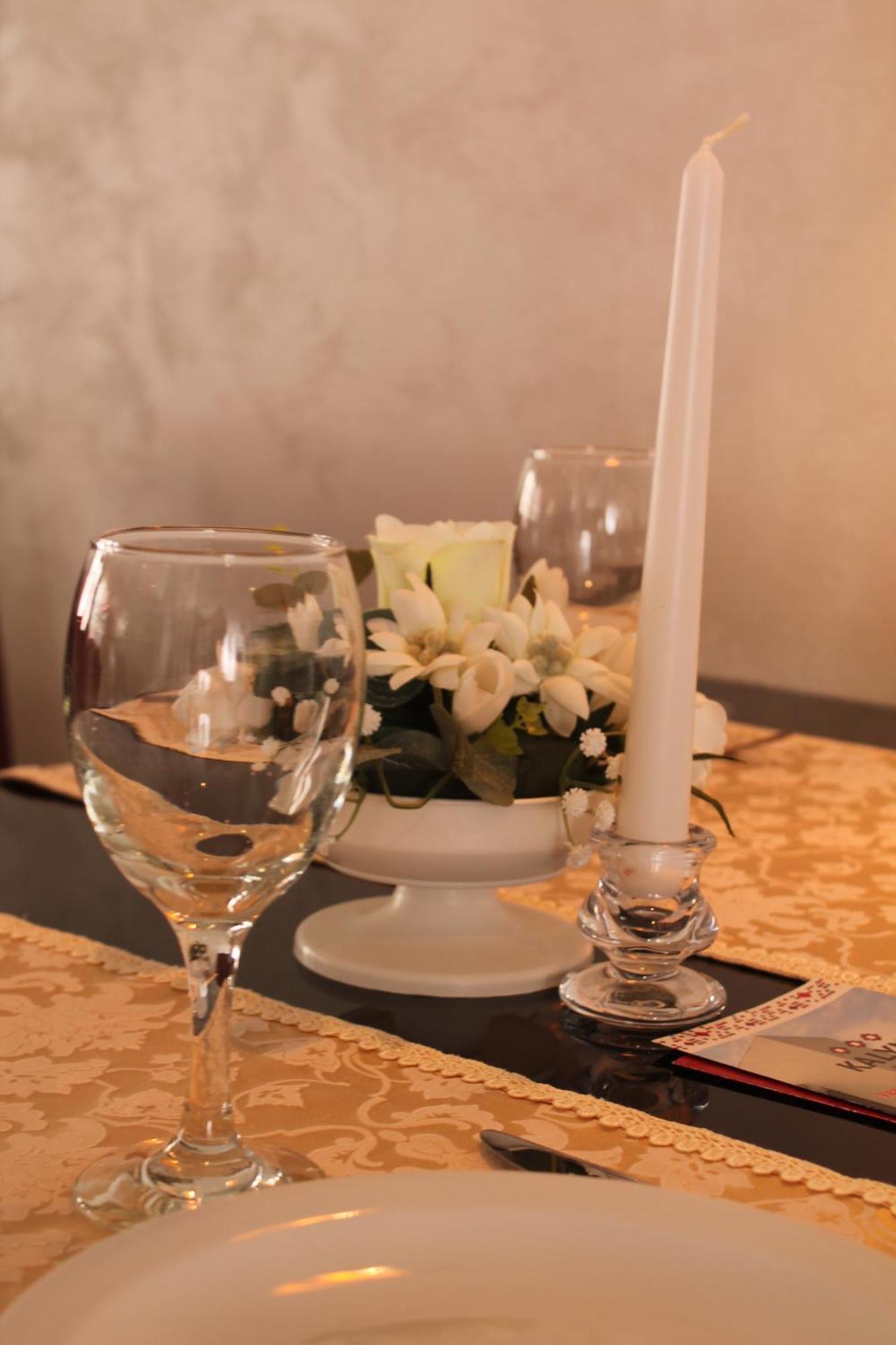 Hotel Kalyna Kharkov Ngoại thất bức ảnh