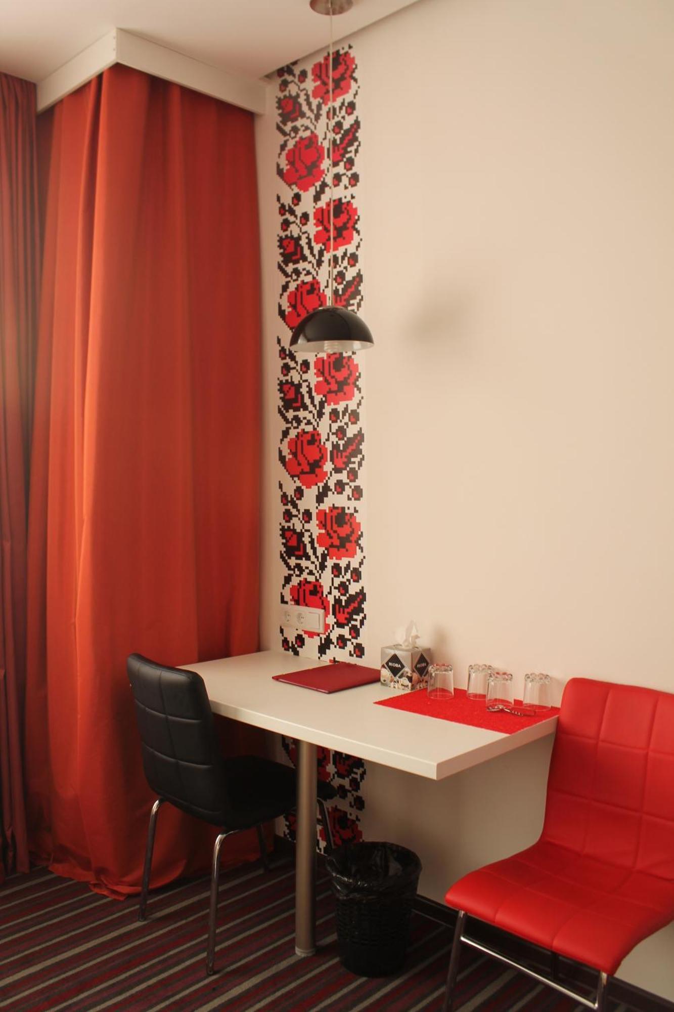 Hotel Kalyna Kharkov Ngoại thất bức ảnh