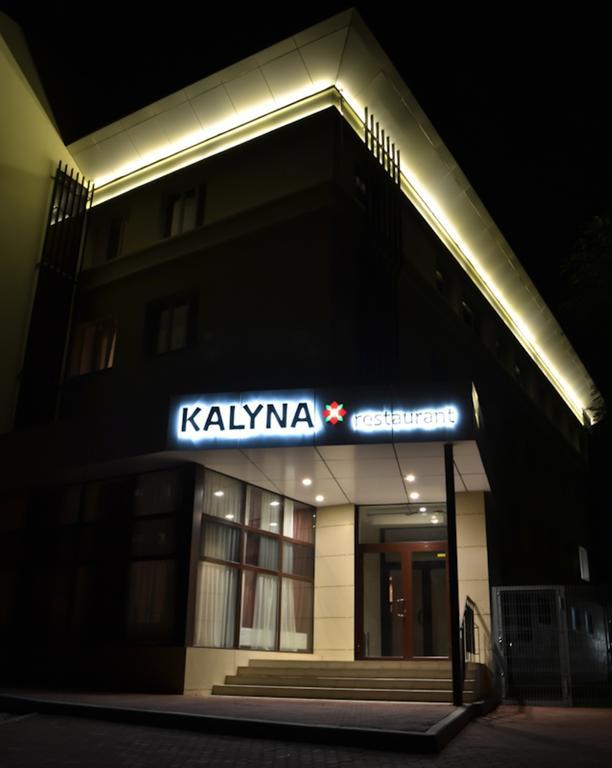 Hotel Kalyna Kharkov Ngoại thất bức ảnh